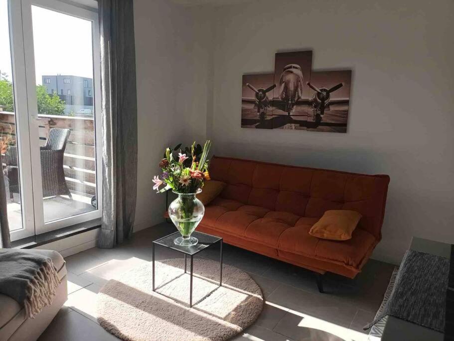 Appartamento Confortevole Deinze Exterior photo
